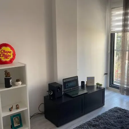 Carsi Kusadasi House * קוסדסי